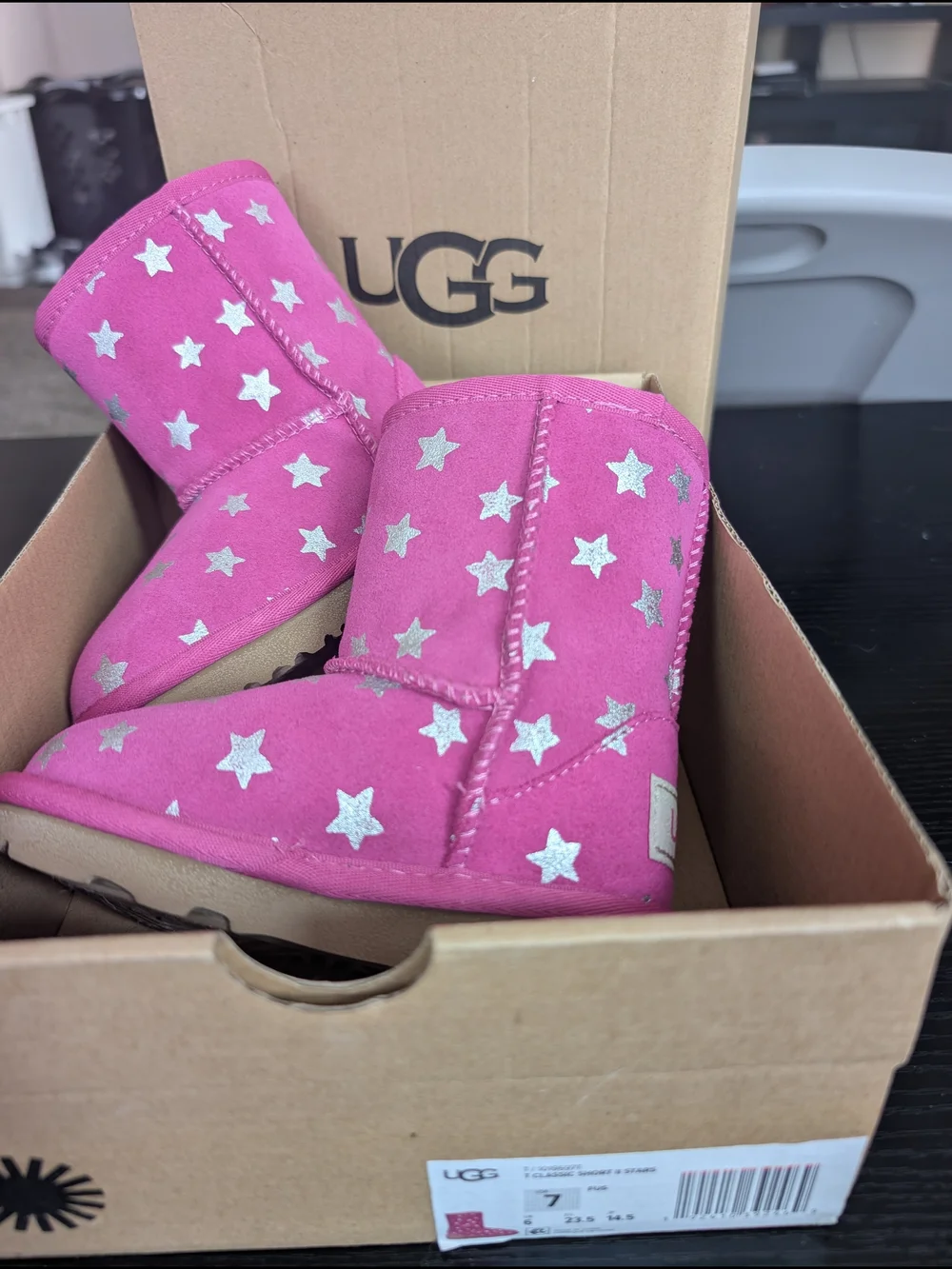 UGG Classic Short II Stars Boots NIB